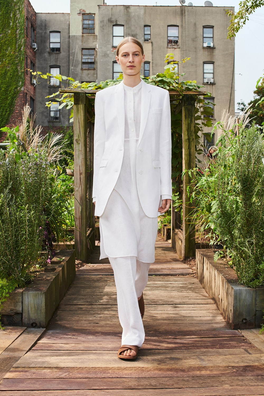 マイケル・コース コレクション 2021年春夏<span>コレクション</span> - 写真4