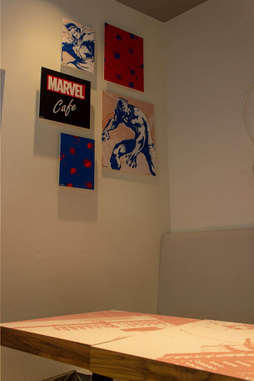 「マーベル」の限定カフェが大阪に、『スパイダーマン』サンドウィッチなど劇中メニューを再現｜写真26