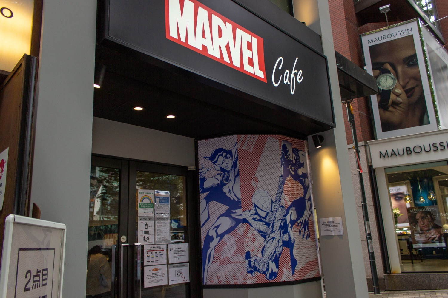 「マーベル」の限定カフェが大阪に、『スパイダーマン』サンドウィッチなど劇中メニューを再現｜写真23
