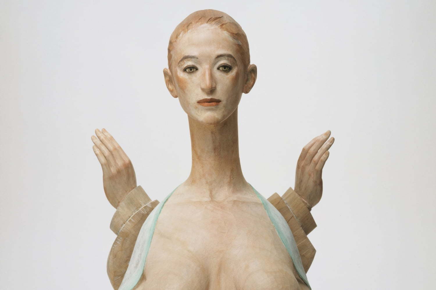 彫刻家・舟越桂の展覧会が渋谷区立松濤美術館で - 木彫の人物像などから探る“創作の内なる源泉” - ファッションプレス