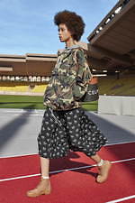 セリーヌ 2021年春夏ウィメンズコレクション、みずみずしい“希望”に満ちた若者たちへ｜写真39