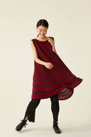 PLEATS PLEASE ISSEY MIYAKE10月新作ワンピース