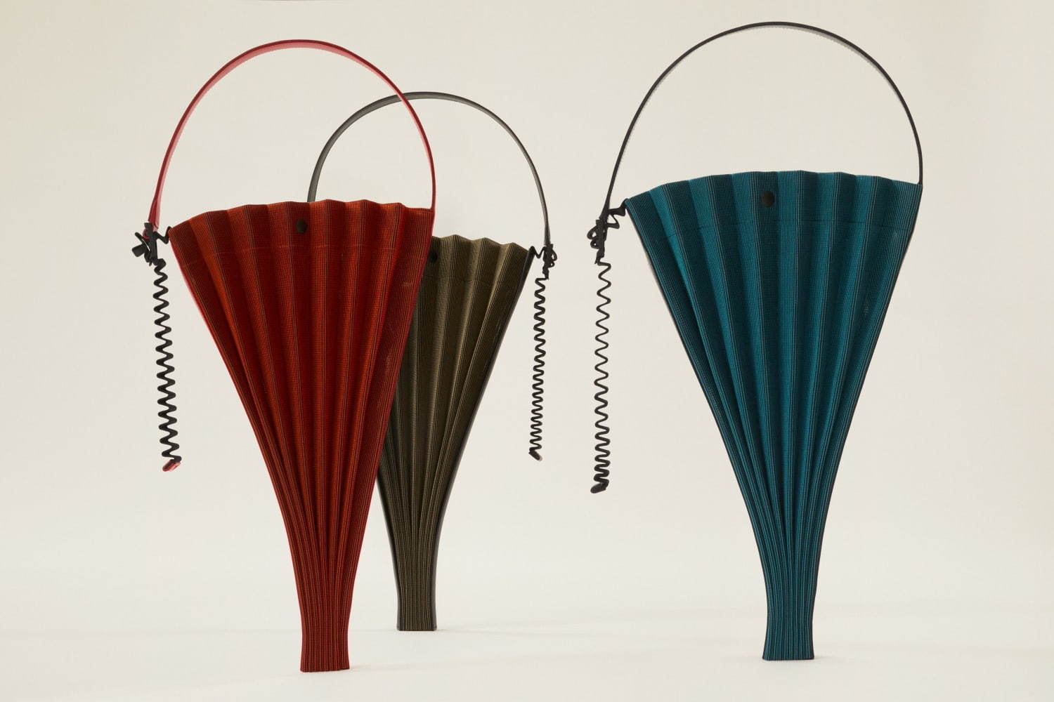 プリーツ プリーズ イッセイ ミヤケ(PLEATS PLEASE ISSEY MIYAKE) カンタービレ｜写真13