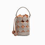 ピエール アルディ"スパークリングカクテルの泡"イメージのラインストーン煌めくサンダルなど｜写真2