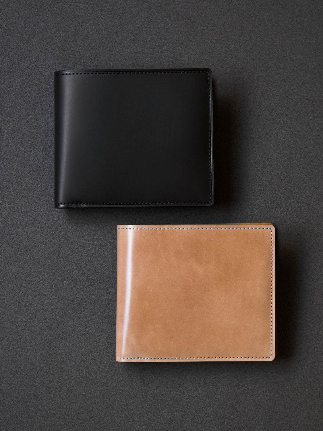 スペシャルコードバン 二折財布(H9.7×W11.6×D2.3cm) 45,000円＋税