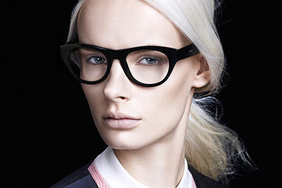 プラダが新たな試み、文芸コンテスト開催 - 世界中から作品公募