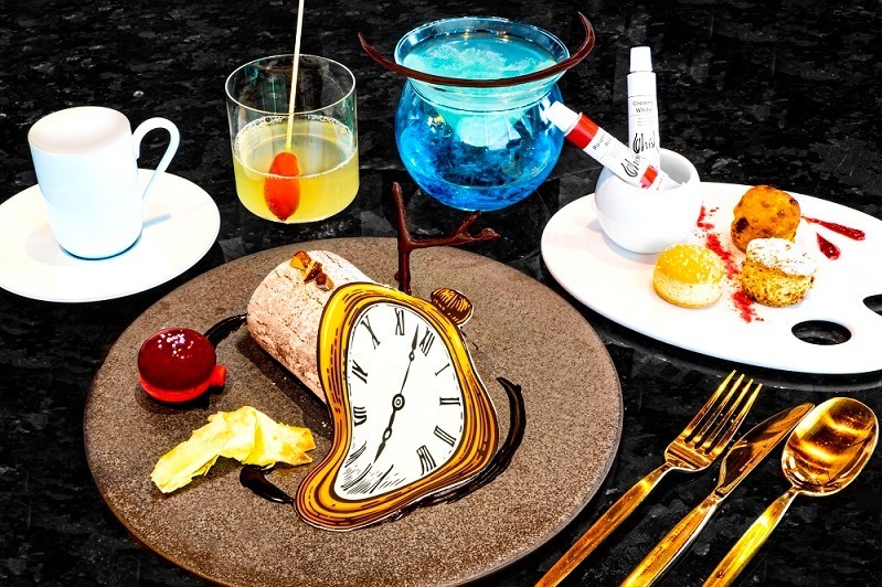 ウォーターズ竹芝「記憶の固執」