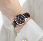 シチズンから"宇宙"や"森"モチーフの限定ペアウォッチ、星空を繊細なラメで表現｜写真22