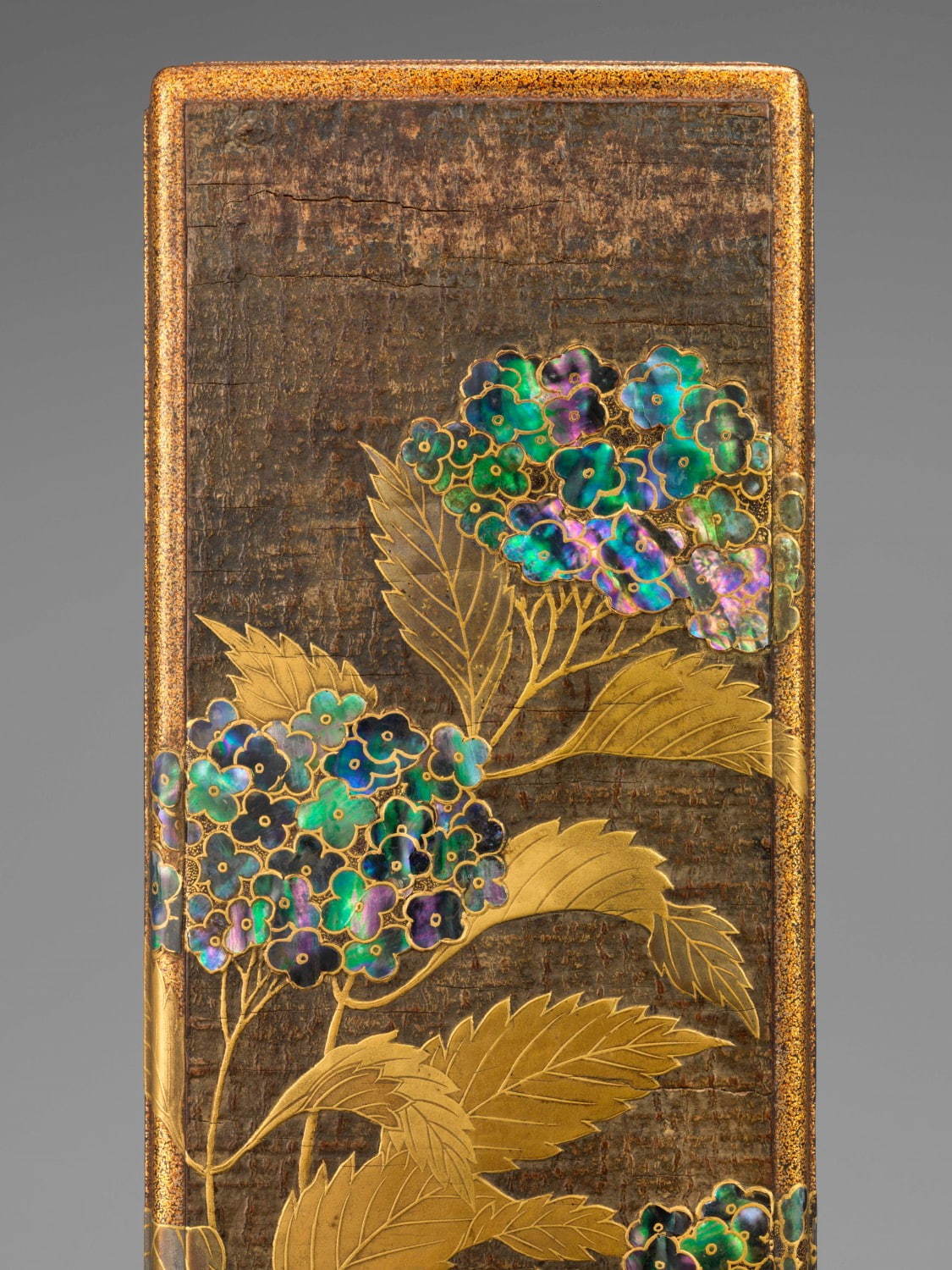 紫陽花蒔絵螺鈿文箱(部分) 1合 木胎漆塗 日本・江戸時代 18世紀 根津美術館蔵