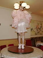 ジェニーファックス 2021年春夏コレクション - 幻想の中、軽やかで甘い綿飴のように｜写真19