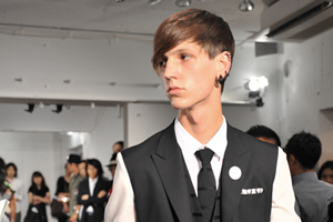 ソーイ 2010年春夏 メンズ コレクション