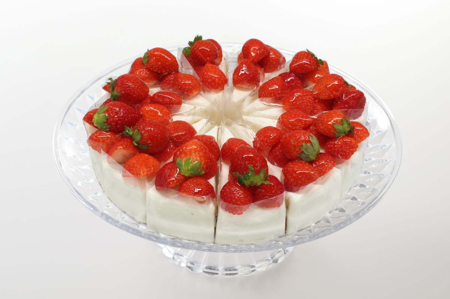 ブルーベリー｜スイーツパラダイスで“国産いちご”のスイーツ食べ放題、クリスマス限定ベリー系スイーツも