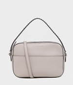 J&M デヴィッドソンのおすすめクリスマスギフト、淡いパッチワーク柄バッグ＆スタッズ付き財布｜写真20