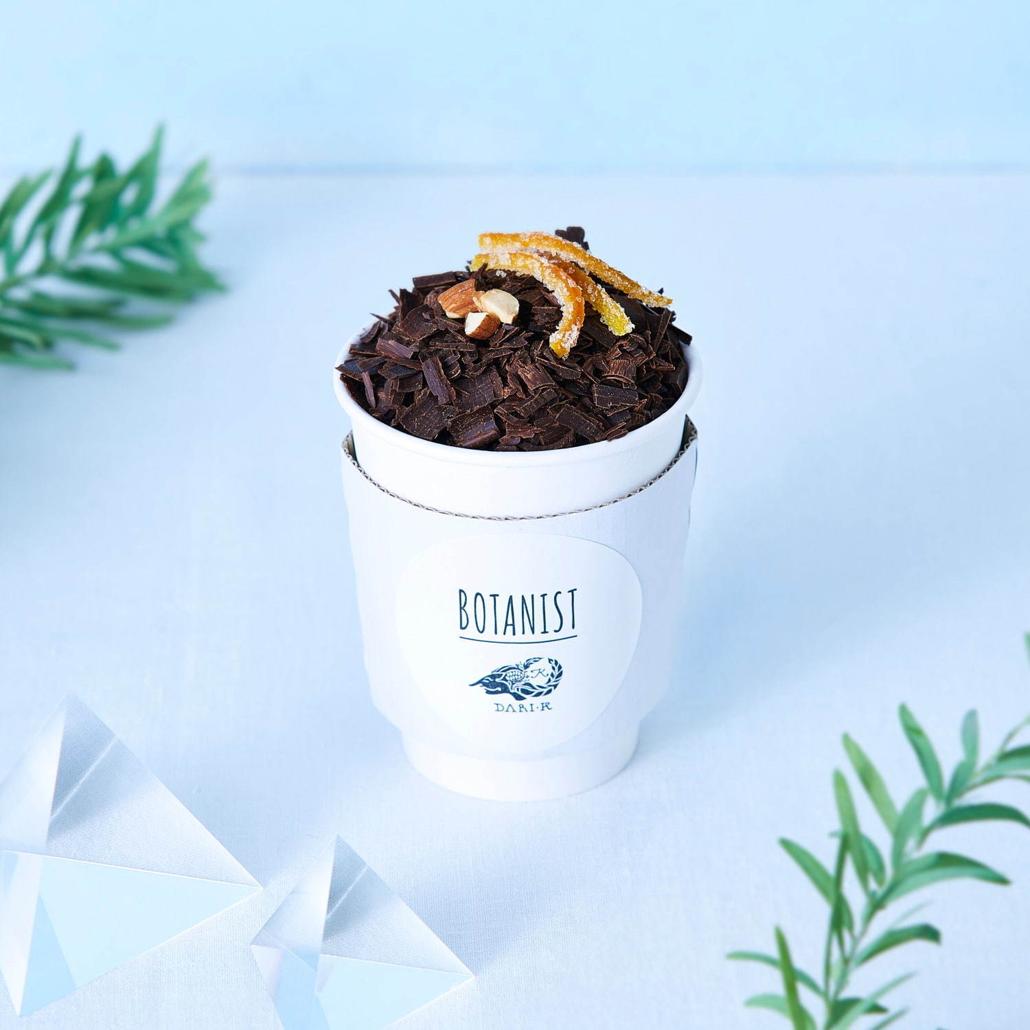 写真4 5 ボタニスト トウキョウの冬限定ドリンク 濃厚カカオのホットチョコレート 削りチョコ カフェモカ ファッションプレス 写真4 5 ボタニスト トウキョウの冬限定ドリンク 濃厚カカオのホットチョコレート 削りチョコ カフェモカ ファッションプレス