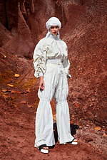 タトラス 2021年春夏ウィメンズコレクション - 希望に満ちた服を“新しい世界”で纏う｜写真3