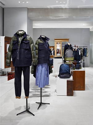 sacai“メルトン×パファー”ジャケット&ポーターとのコラボバッグ