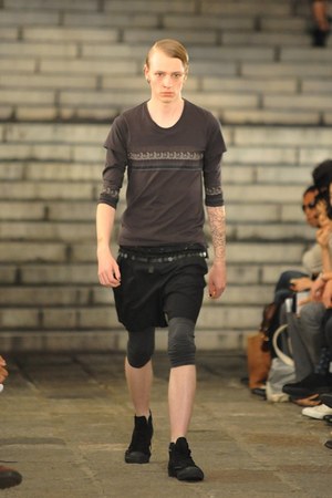 ファクトタム(FACTOTUM) 2010年春夏メンズコレクション  - 写真33