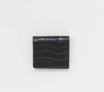 エンダースキーマの新作レザー小物＆バッグ、クロコ型押しのミニ財布やスエード仕様のサコッシュなど｜写真17