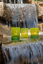 マルニの新作ガラスコレクション、“万華鏡”色彩のグラスや“絵具”のような装飾を施した花瓶｜写真7