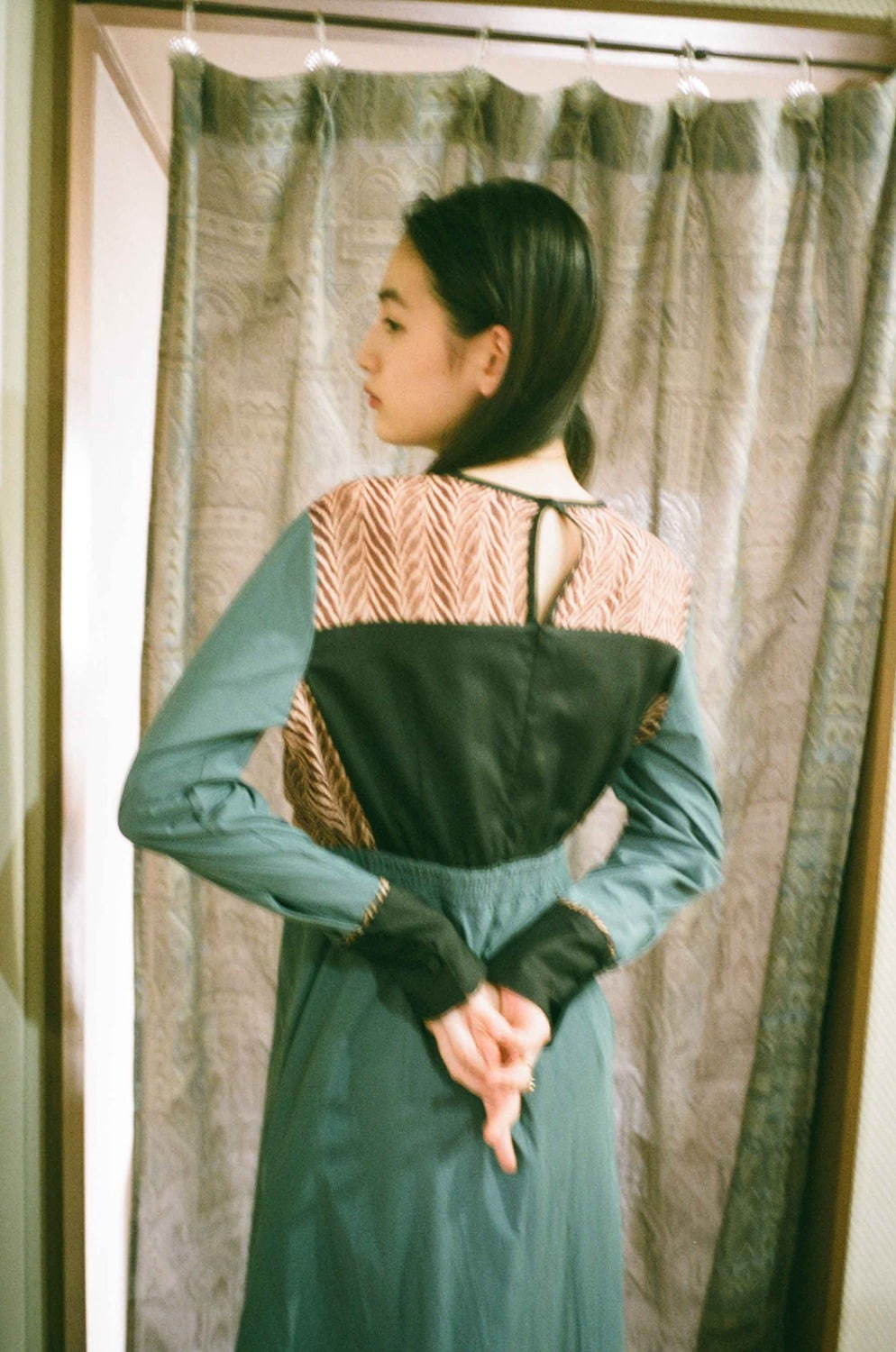 アカネ ウツノミヤ 2021年リゾートコレクション - 肌に直接“洋服を纏う”喜び｜写真9