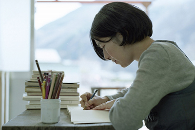 読書フェス -「魔女の宅急便」の角野栄子、音楽家・高木正勝ら作家・音楽家が上野の朗読パフォーマンス