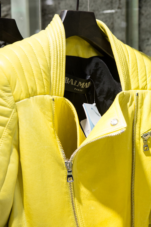 セレクトショップIZAが関東初進出、南青山に新店舗 - バルマン、マックイーンなど展開＆ヌメロの限定アイテムも｜写真24