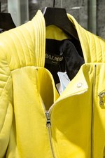 セレクトショップIZAが関東初進出、南青山に新店舗 - バルマン、マックイーンなど展開＆ヌメロの限定アイテムも｜写真24