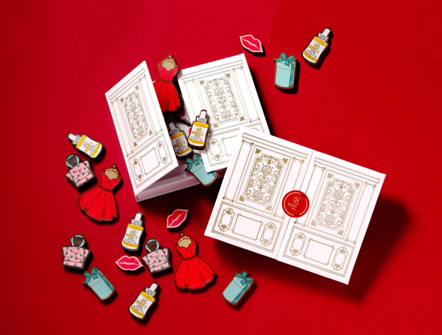「HACCI ショコラ ラ・ソワレ」14粒 3,240円(税込)