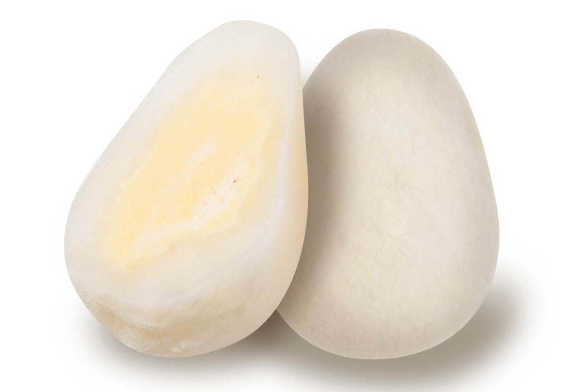 わらび餅｜西洋大福「なみだ」“とろっ”と濃厚カスタードクリーム×“つるっ”とわらび餅の新食感スイーツ