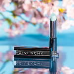 ジバンシイ2021年春コスメ、“夜明けの空”と“可憐な桜”の色を再現したアイシャドウとリップ｜写真3