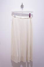 ユニクロの2021年春夏新作“家でも外でも”着れるジャケットやパンツ、UT新作コラボも｜写真20