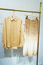 ユニクロ / イネス・ド・ラ・フレサンジュ 21年春夏、仏リゾート地着想のシルクシャツやワンピース｜写真44