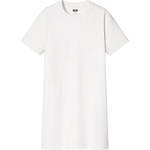 ユニクロ ユー21年春夏ウィメンズ新作、90年代着想のミニマルワンピース＆フレアスカート｜写真195