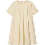 ユニクロ ユー21年春夏ウィメンズ新作、90年代着想のミニマルワンピース＆フレアスカート｜写真172