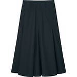 ユニクロ ユー21年春夏ウィメンズ新作、90年代着想のミニマルワンピース＆フレアスカート｜写真91