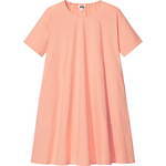 ユニクロ ユー21年春夏ウィメンズ新作、90年代着想のミニマルワンピース＆フレアスカート｜写真171