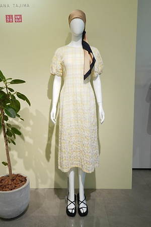 ハナ タジマ フォー ユニクロの21年春夏 上品な光沢感のブラウスや幾何学模様のシャツなど ファッションプレス