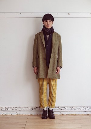 エフィレボル(EFILEVOL) 2013-14年秋冬ウィメンズ&メンズコレクション  - 写真1