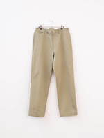 オーラリー×スタイリスト私物、カシミヤで“極上の着心地"実現したフーディーやコート｜写真2