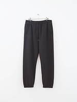 オーラリー×スタイリスト私物、カシミヤで“極上の着心地"実現したフーディーやコート｜写真6