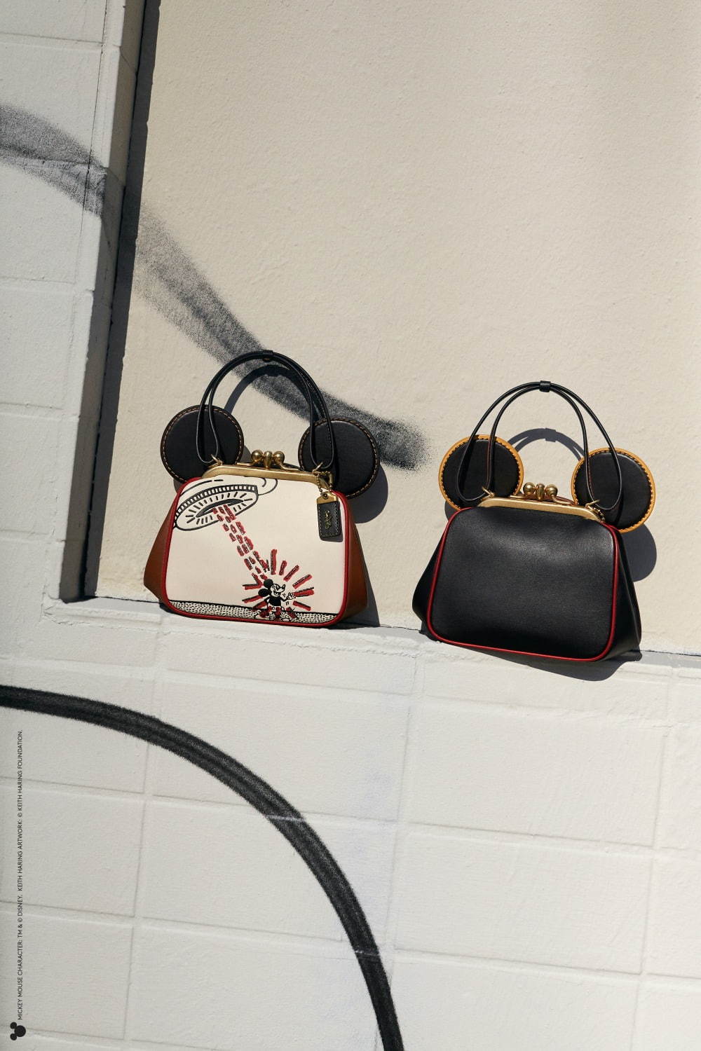 【日向】ミッキーマウス トートバッグ キャンバス キースヘリングコラボ COACH コーチ ミッキーキースへリングコラボ トートバッグの買取