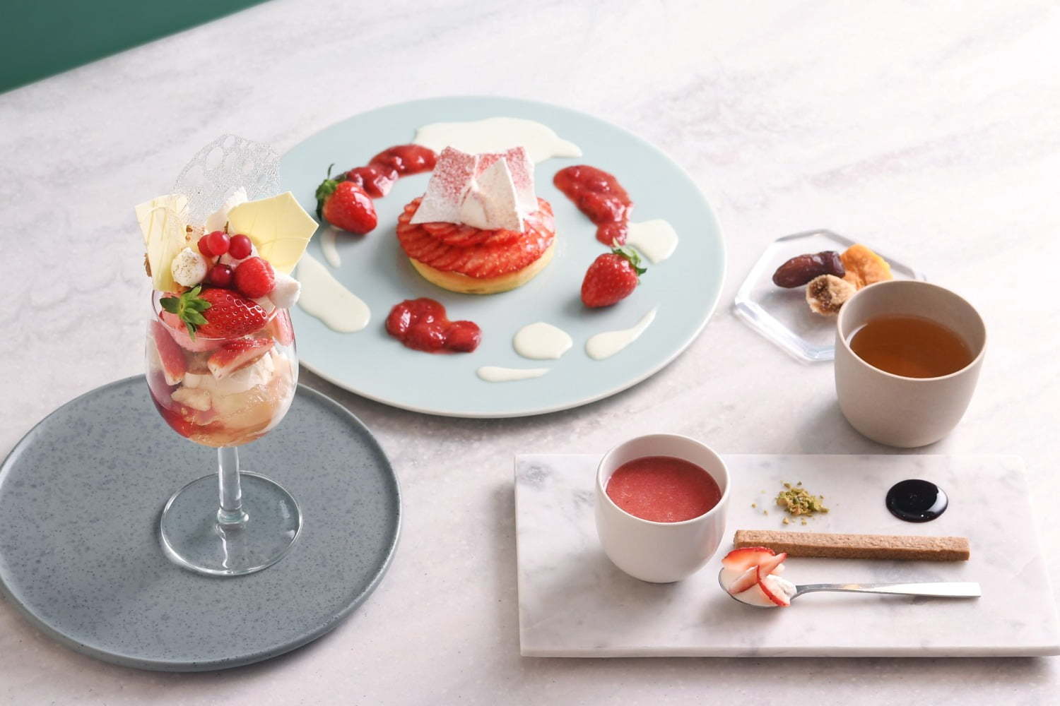 とちおとめ｜“苺×ハーブ”スイーツのフルコースが「ビューティーコネクション銀座」で、クリスマスケーキも登場