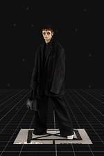 バレンシアガ 21年フォールコレクション、衣服と共に時を渡り歩く｜写真2