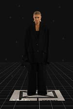 バレンシアガ 21年フォールコレクション、衣服と共に時を渡り歩く｜写真4