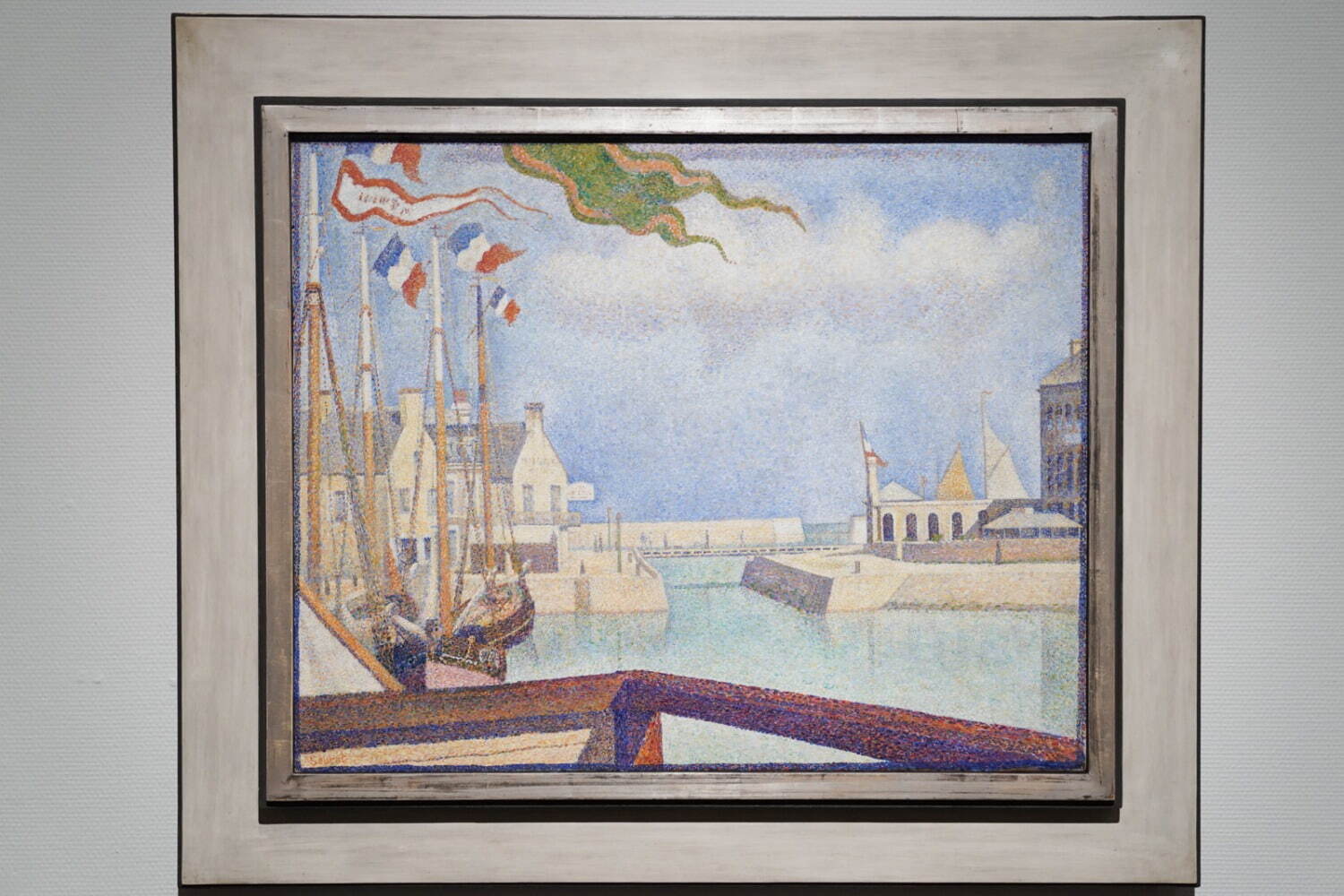 ジョルジュ・スーラ《ポール＝アン＝ベッサンの日曜日》1888年 油彩、カンヴァス 66×82cm クレラー＝ミュラー美術館蔵