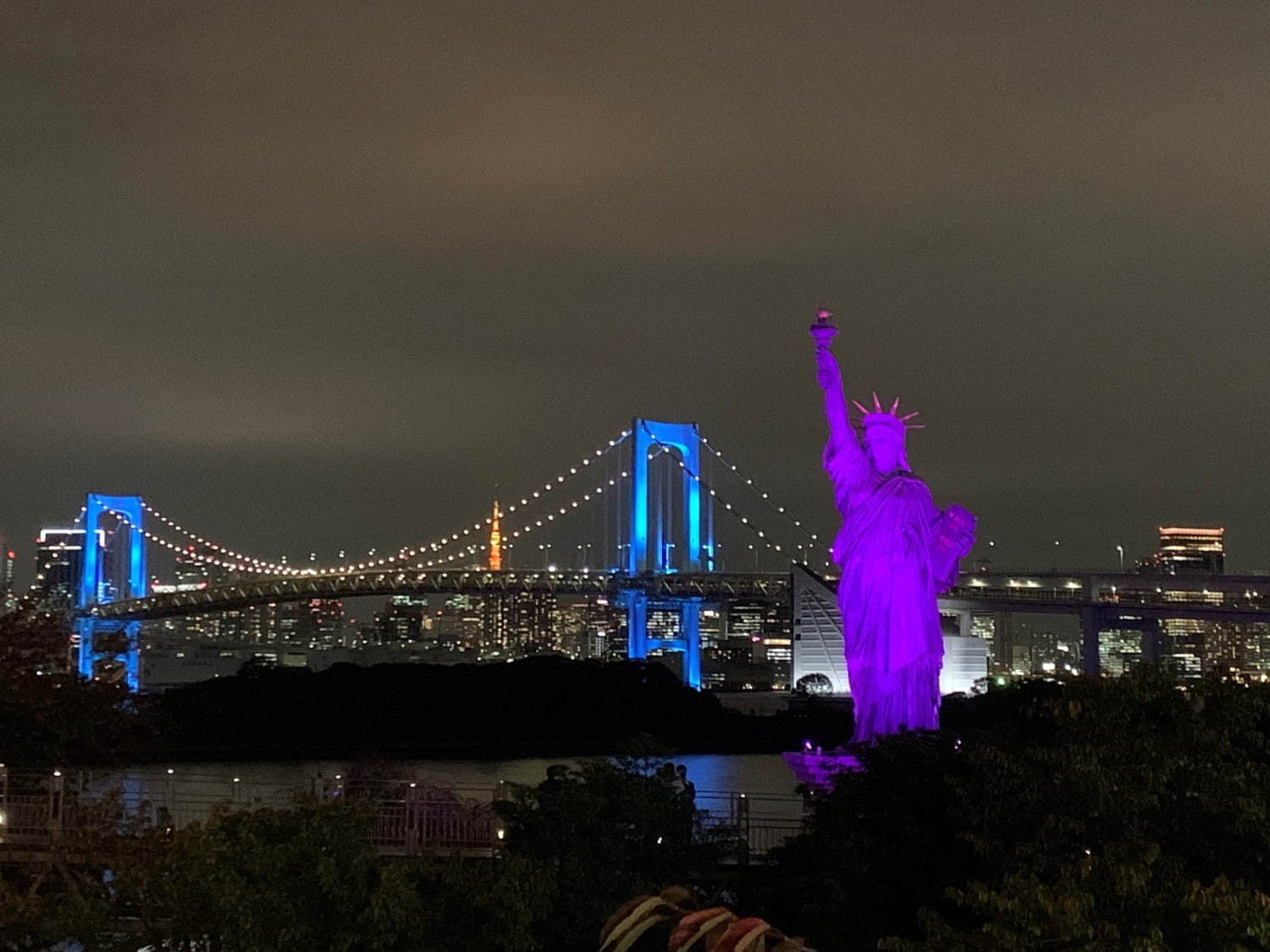 「イルミネーションアイランドお台場 2020」東京湾の夜景×大規模ライトアップ