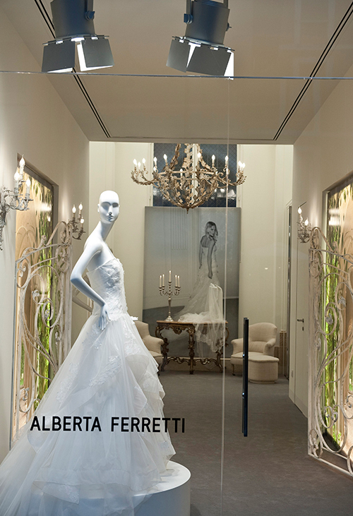 アルベルタ フェレッティのブライダルコレクション、新作披露！ - ローマに1号店もオープン｜写真10