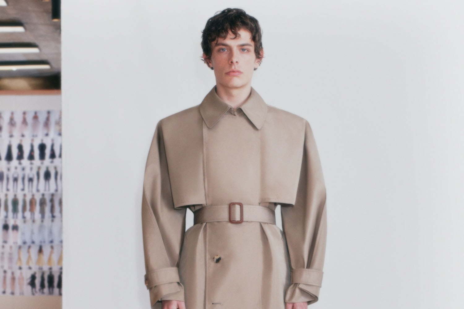 アレキサンダー・マックイーン 2021年プレフォールメンズコレクション - 端正な表情に潜む意外性