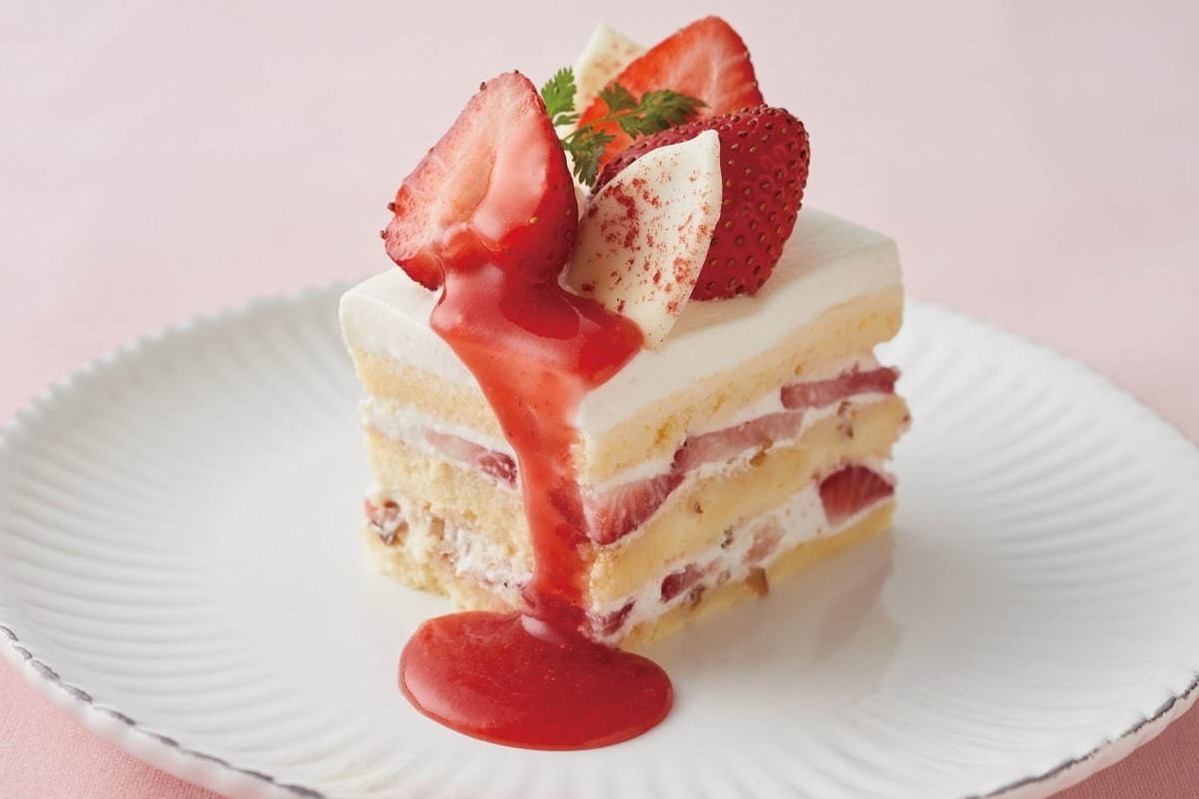 アフタヌーンティー・ティールームのいちごスイーツ、苺たっぷりショートケーキ＆練乳プリン入り苺チャイ