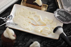 「モノクロ・ゴシック スイーツパーティー」東京&名古屋で、大人かわいい“白黒”スイーツ食べ放題|写真13